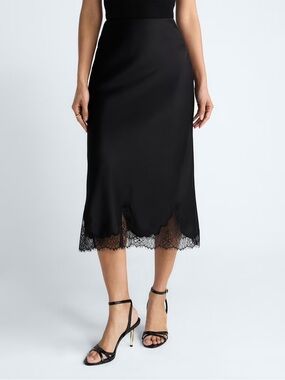 Scoop Women's Black Midi Slip Skirt with Lace Trim
